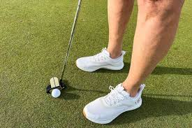 What kind of shoes do caddies wear? A guide to the best